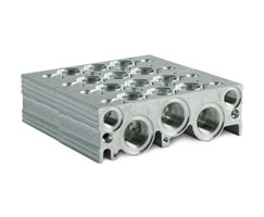 V61 fixed length manifold, four stations