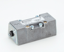 ISO Star solenoid valfı ISO 2, 5/3, APB, solenoid pilot / solenoid pilot