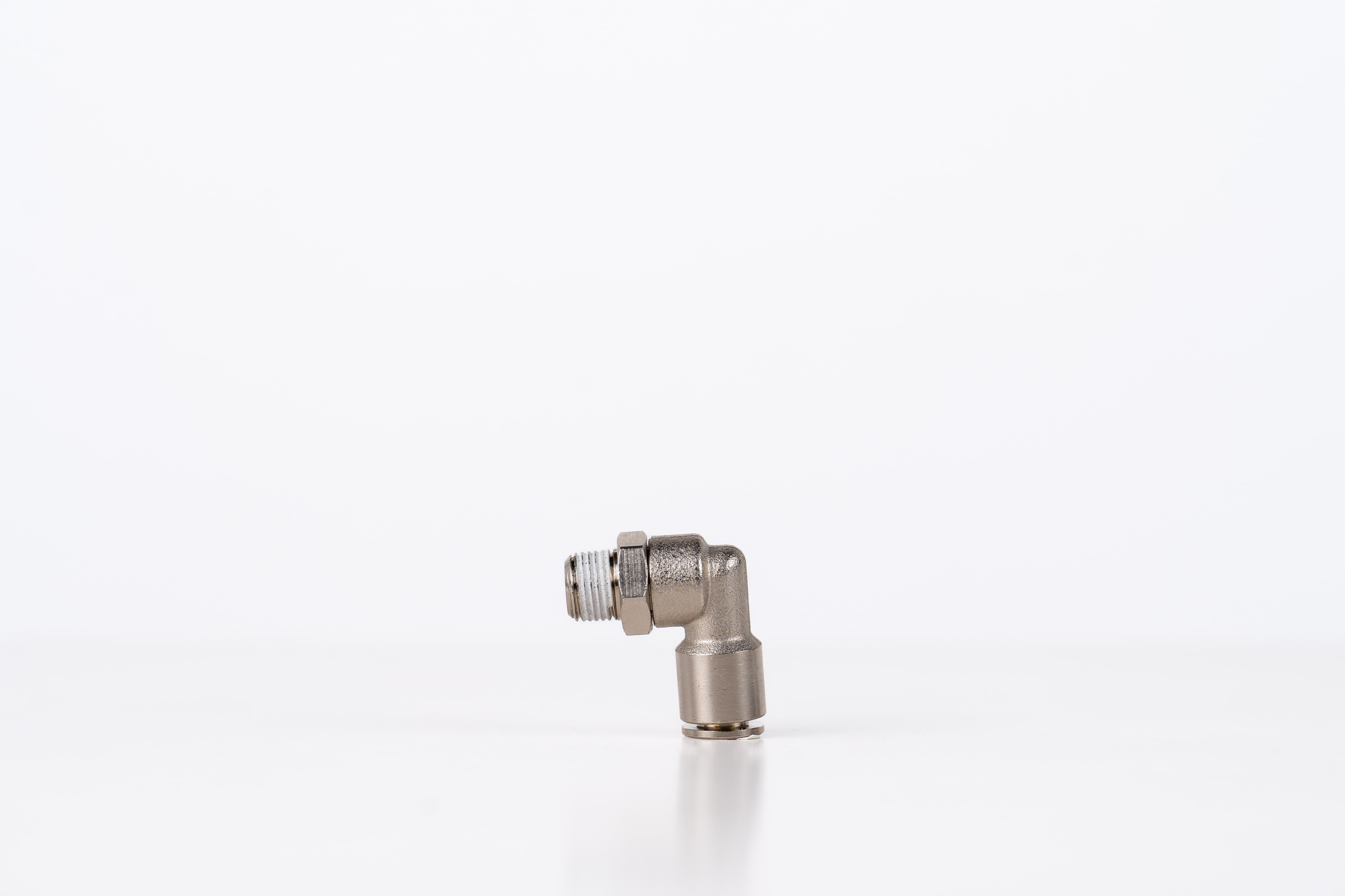 İTMELİ DİRSEK BAĞLANTI KONİK T6-G1/8M