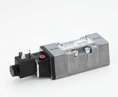 ISO Star solenoid valfı ISO 2, 5/2, solenoid pilot / havalı yay dönüşlü