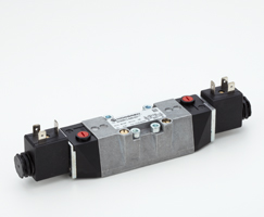 ISO Star solenoid valfı ISO 1, 5/3, COP, solenoid pilot / solenoid pilot